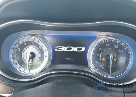 2019 Chrysler 300 300C z USA, uszkodzony, nr VIN 2C3CCAPT5KH606049